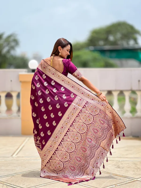 Wine_Banarasi_Banarasi_Silk_Saree_With_Unstitched_Blouse_Piece