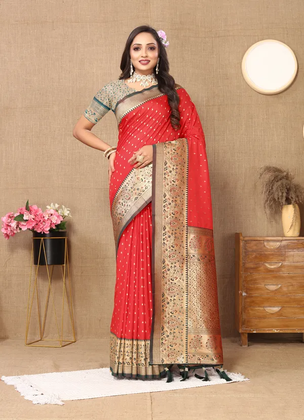Red_Shriya_Silk_Saree_With_Unstitched_Blouse_Piece