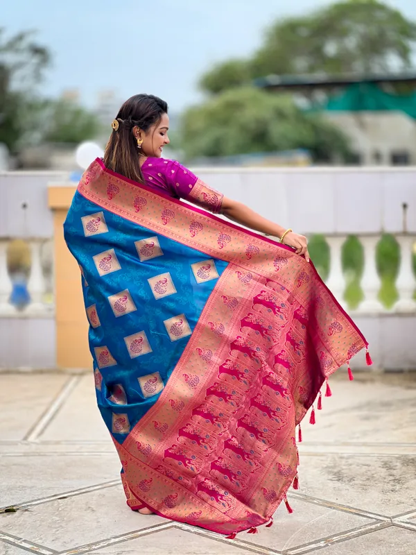 Firozi_Apurva_Silk_Saree_With_Unstitched_Blouse_Piece