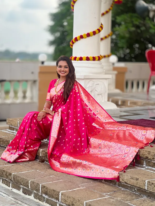 Rani_Pink_Banarasi_Banarasi_Silk_Saree_With_Unstitched_Blouse_Piece