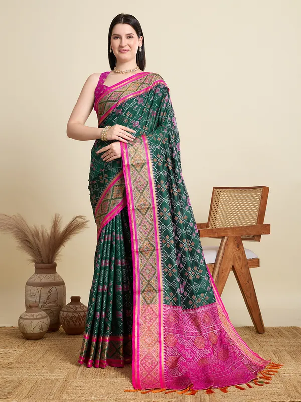 Bottlegreen_Vaibhavi_Silk_Saree_With_Unstitched_Blouse_Piece