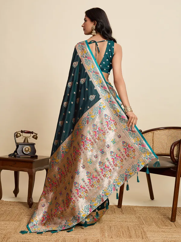 William_Ragini_Silk_Saree_With_Unstitched_Blouse_Piece