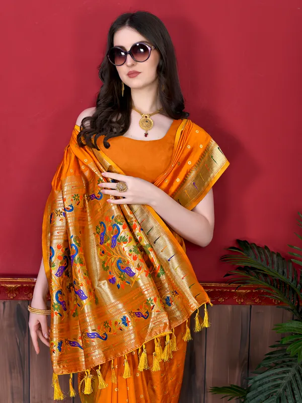 Orange_Bindi_Paithani_Silk_Saree_With_Unstitched_Blouse_Piece
