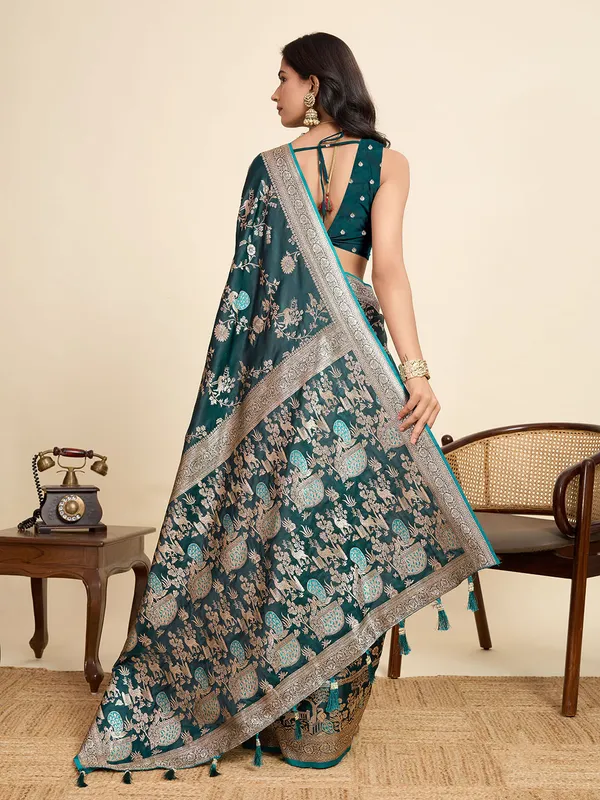 Telerama_Rajgharana_Silk_Saree_With_Unstitched_Blouse_Piece