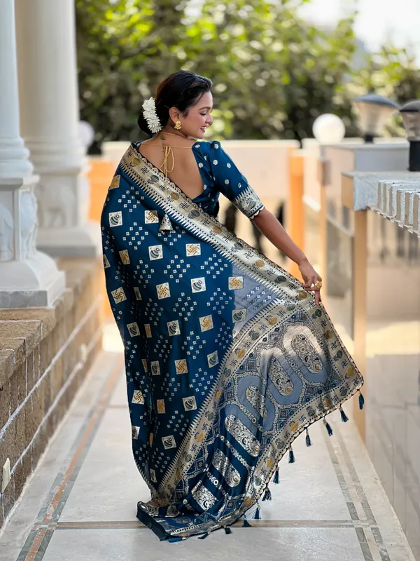 Morpinch_Swastik_Silk_Saree_With_Unstitched_Blouse_Piece