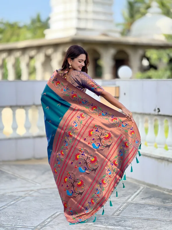 Telerama_Harmony_Paithani_Silk_Saree_With_Unstitched_Blouse_Piece