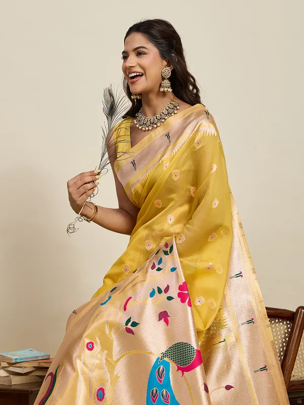 Yellow_Rajavi_Silk_Saree_With_Unstitched_Blouse_Piece