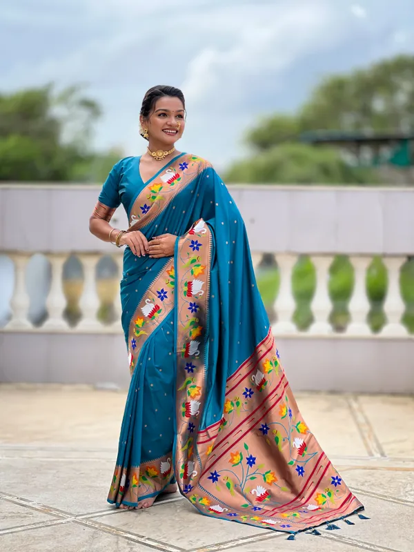 Firozi_Rajhans_Silk_Saree_With_Unstitched_Blouse_Piece