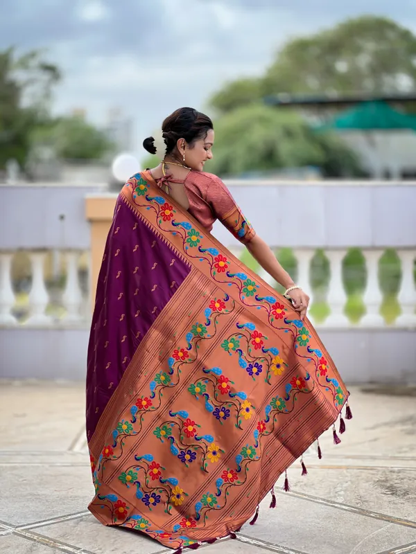 Wine_Anuradha_Paithani_Silk_Saree_With_Unstitched_Blouse_Piece