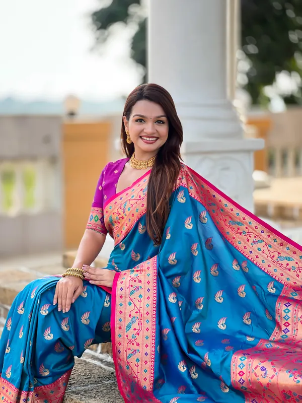 Firozi_Sparkal_Silk_Saree_With_Unstitched_Blouse_Piece
