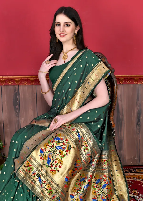 Bgreen_Bindi_Paithani_Silk_Saree_With_Unstitched_Blouse_Piece