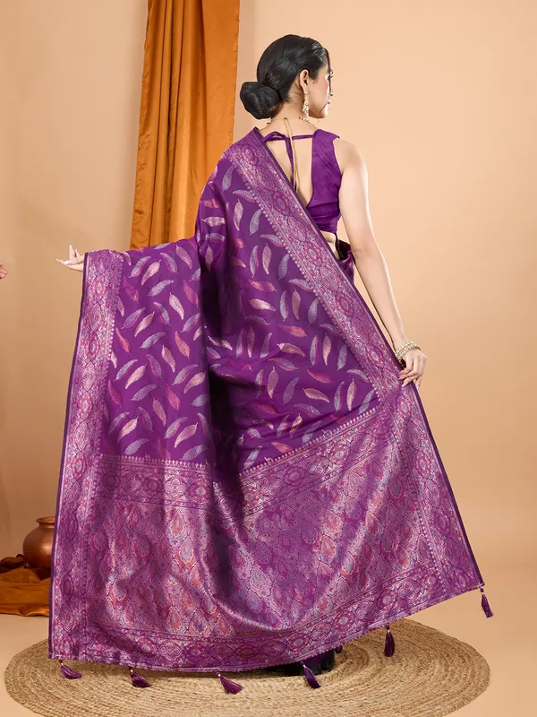 Dusk_Purple_Morpichh_Silk_Saree_With_Unstitched_Blouse_Piece