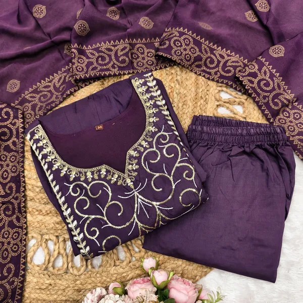 Cotton_Kurta_Set_With_Dupatta_For_Women