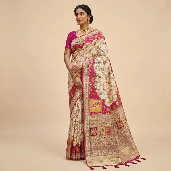 Cream_Riva_Silk_Saree_With_Unstitched_Blouse_Piece