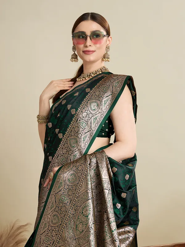 Bottlegreen_Rajgharana_Silk_Saree_With_Unstitched_Blouse_Piece