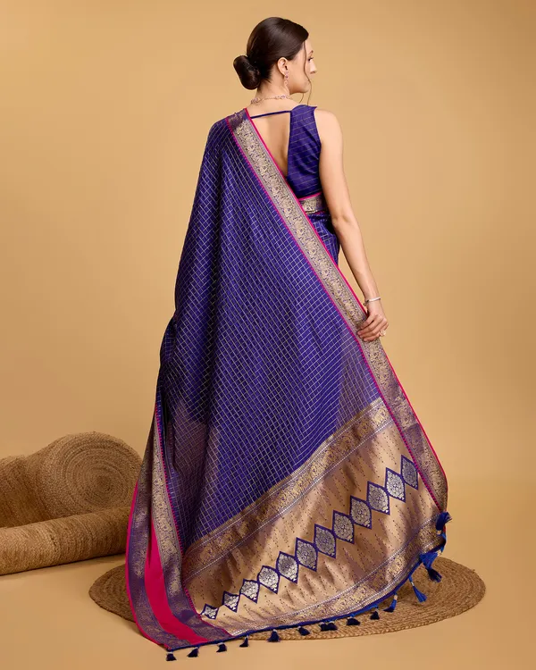 Midnight_Blue_Khushi_Jacquard_Fabrics_Saree_With_Unstitched_Blouse_Piece