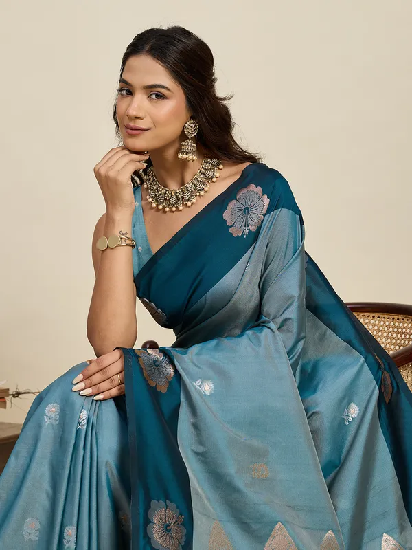 Nile_Blue_Aamarapali_Silk_Saree_With_Unstitched_Blouse_Piece
