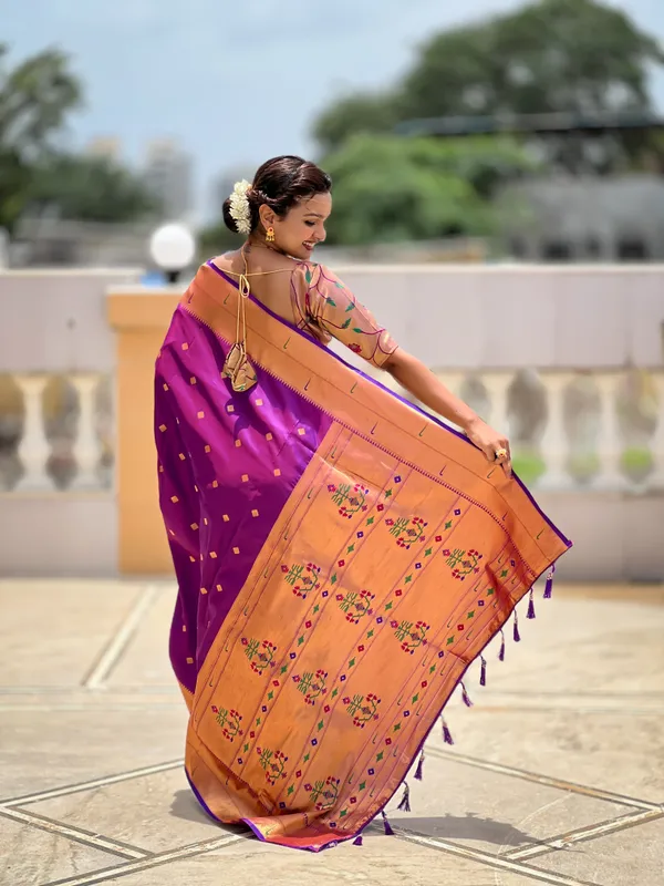 Purple_Raffel_Silk_Saree_With_Unstitched_Blouse_Piece