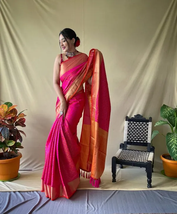 Rani_Pink_Leri_Cotton_Saree_With_Unstitched_Blouse_Piece