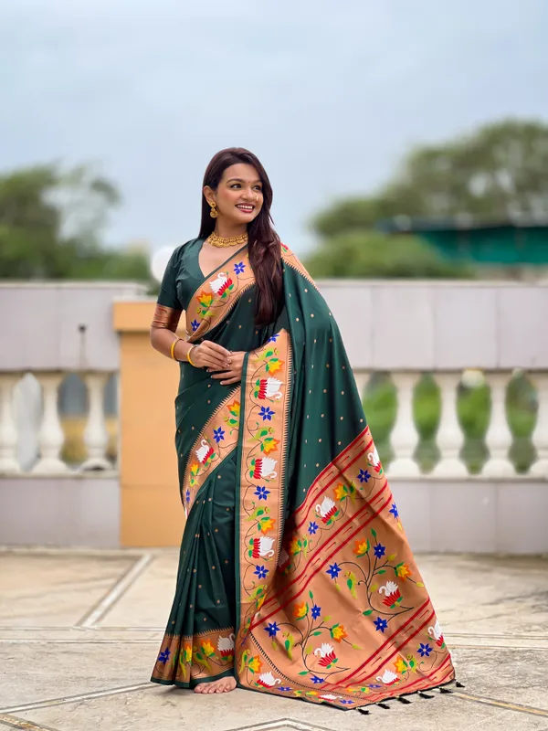 Bottlegreen_Rajhans_Silk_Saree_With_Unstitched_Blouse_Piece