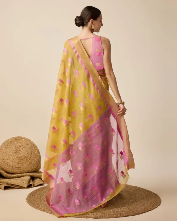 Sandy_Brown_Cotton_Saree_With_Unstitched_Blouse_Piece