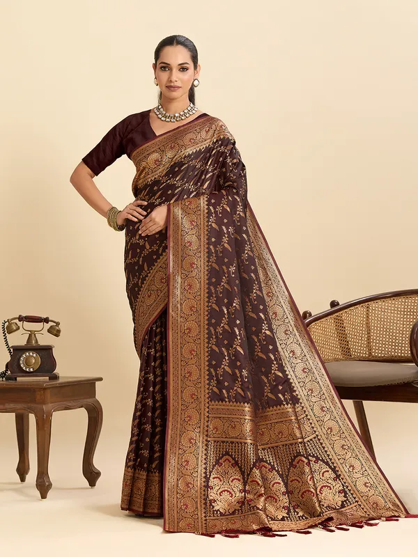 Congo_Brown_Nayantara_Silk_Saree_With_Unstitched_Blouse_Piece