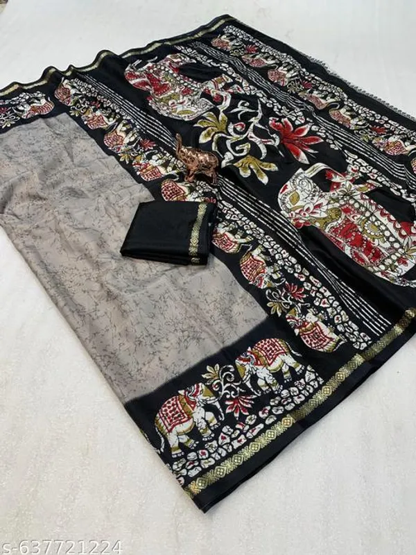 Grey_Dolla_Silk_Kalamkari_Printed_Saree_With_Contrast_Black_Border_Blouse