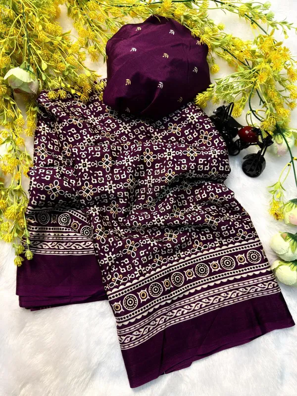 Wine_Batik_Print_Saree_With__Blouse_|_With_Blouse_Piece