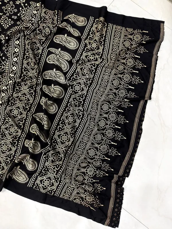 Black_Dola_Silk_Ajrakh_Print_Saree_For_Women_|_With_Blouse_Piece