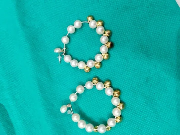 Pearl_And_Gold_Bead_Hoop_Earrings_(Pack_Of_2)