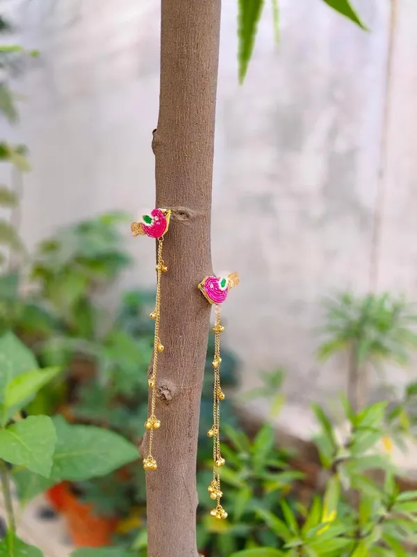 Handcrafted_Pink_Bird_Earrings_With_Golden_Danglers