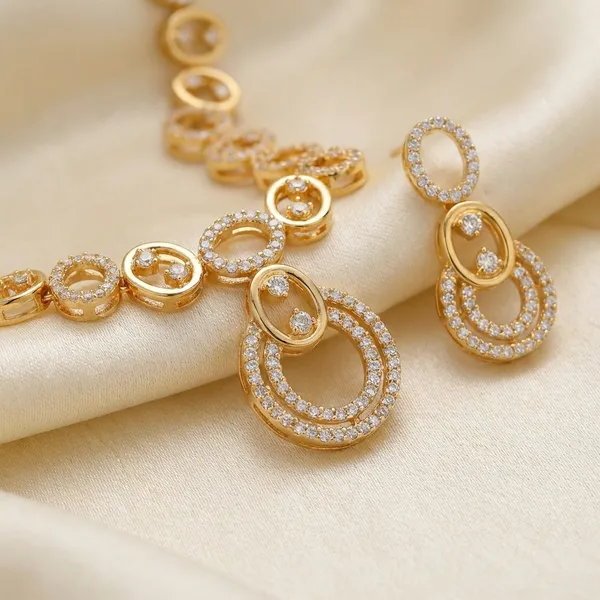 Gold_Plated_Circular_Link_Necklace_Set_With_Earrings_Nk_14