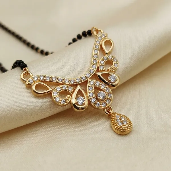 Gold_Tone_Crystal_Pendant_Mangalsutra_With_Black_Beaded_Chain
