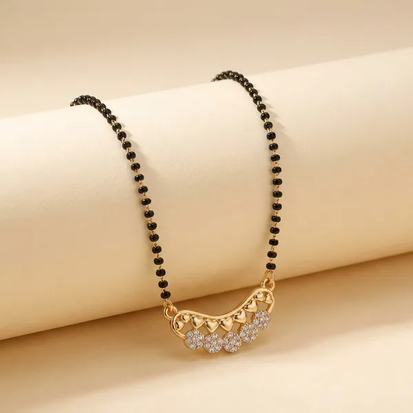 Gold_Pendant_Mangalsutra_Necklace_With_Black_Beads_Traditional_Design