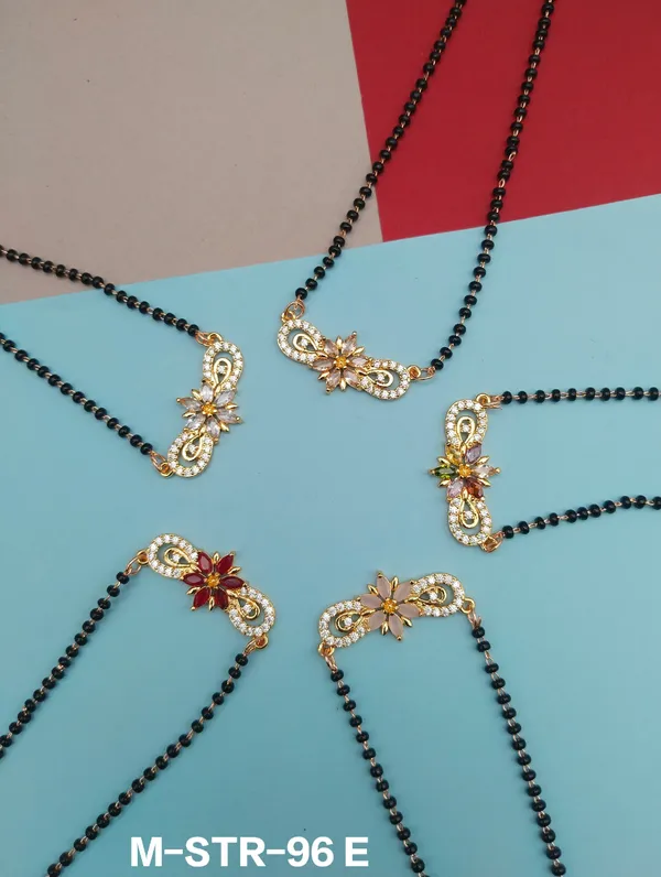Gold_Tone_Floral_Pendant_Mangalsutra_Necklace_Traditional_Design