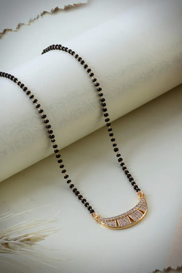 Gold_Crescent_Pendant_Mangalsutra_Necklace_With_Black_Beads
