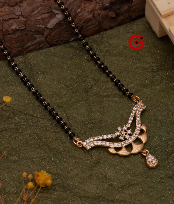 Black_Beaded_Mangalsutra_Necklace_With_Golden_Pendant
