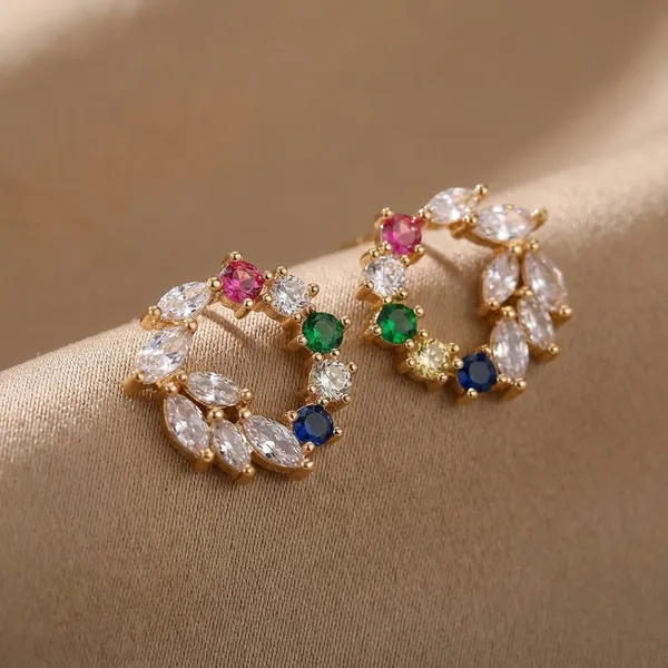 Multicolor_Stone_Wreath_Earrings_Fashion_Design