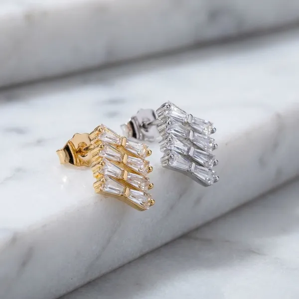 Gold_Plated_Crystal_Baguette_Stud_Earrings_Elegant_Design