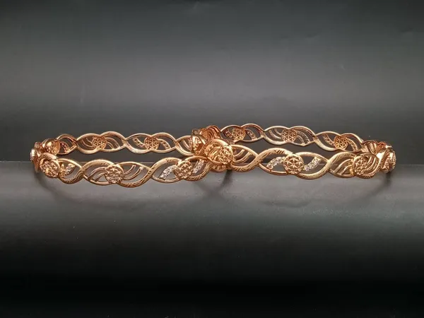 Rose_Gold_Twisted_Bangles_Set_Of_2