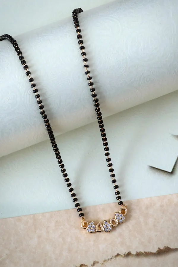 Gold_Tone_American_Diamond_Pendant_Mangalsutra_Necklace_With_Black_Beads