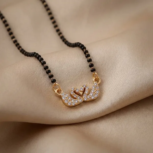 Black_Beaded_Mangalsutra_With_Rose_Gold_Panda_Pendant