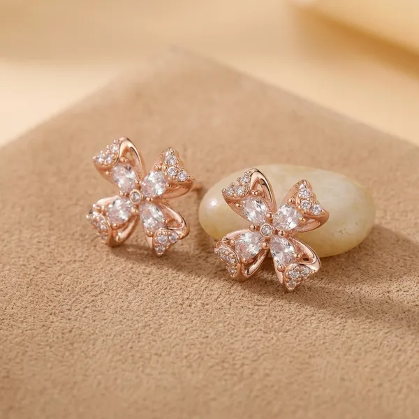 Rose_Gold_Flower_Crystal_Stud_Earrings