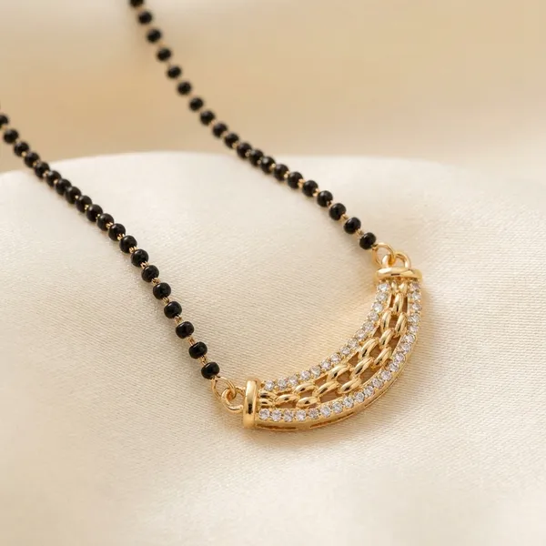 Gold_Plated_Pendant_Mangalsutra_Necklace_With_Black_Beaded_Chain