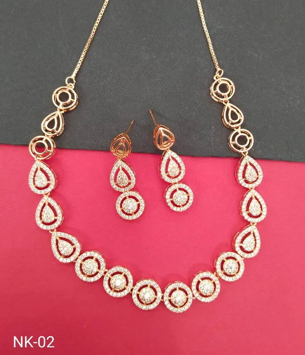 Rose_Gold_Crystal_Teardrop_Necklace_Set_With_Earrings