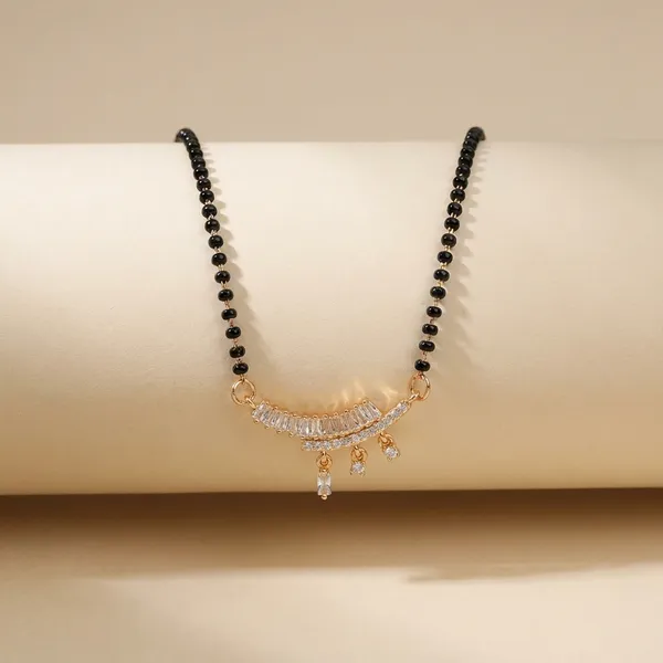Black_Beaded_Mangalsutra_Necklace_With_Gold_Tone_Pendant
