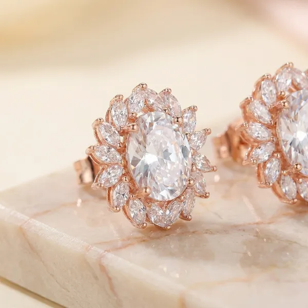 Rose_Gold_Oval_Crystal_Stud_Earrings