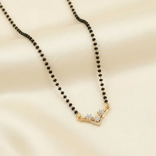Mangalsutra_Pendant_Necklace_With_Black_Beaded_Chain