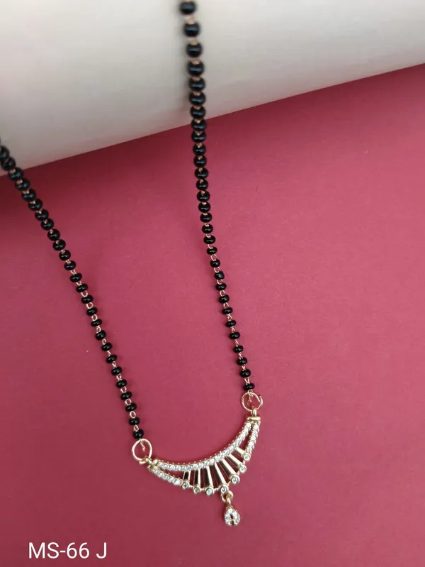 Black_Beaded_Mangalsutra_With_Silver_Pendant