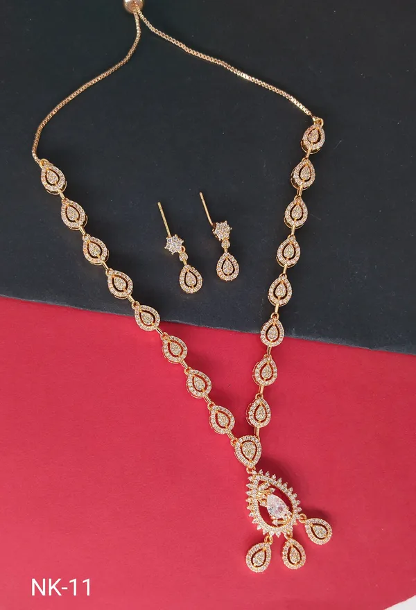Rose_Gold_Teardrop_Necklace_And_Earrings_Set_Nk_11